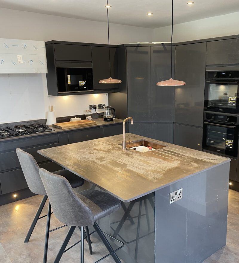 block-kitchen-installation